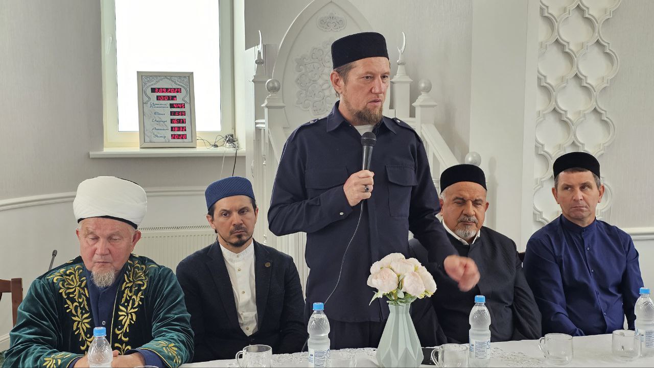 "Ярдәм" җитәкчеләре Балтач районы җәмәгатьчелеге белән очрашты