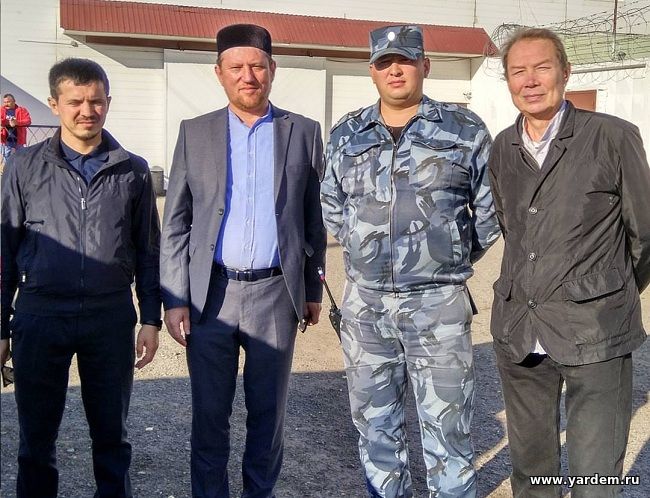 Илдар хәзрәт Баязитов белән Илһам Исмәгыйлев 5 нче Төзәтү колониясендә булдылар