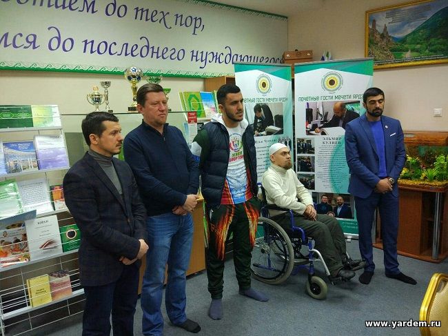 «Ярдәм» мәчетен һәм тернәкләндерү үзәген Тигран Аюпов карап китте